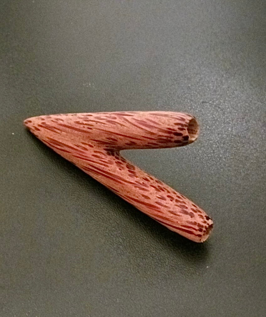 Kuripe Pipe - Coconut Wood
