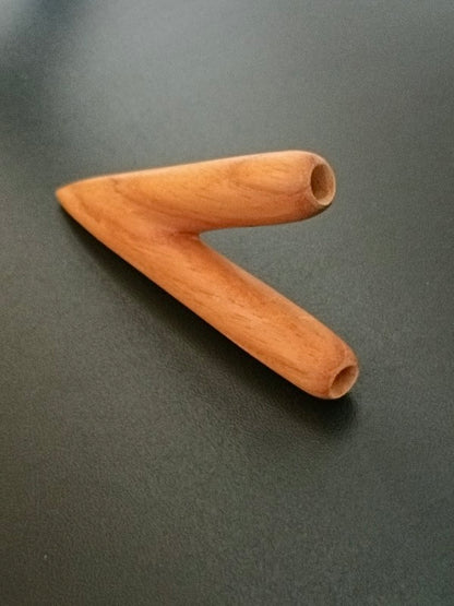Kuripe Pipe - Teak Wood