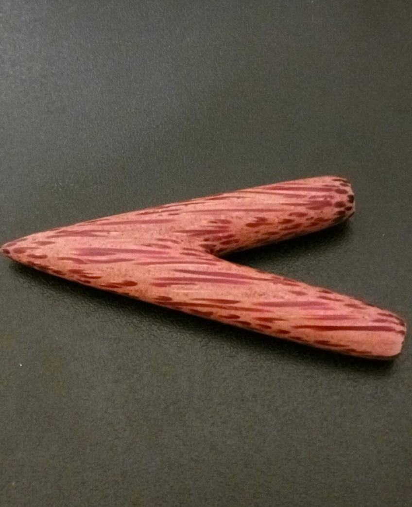 Kuripe Pipe - Coconut Wood